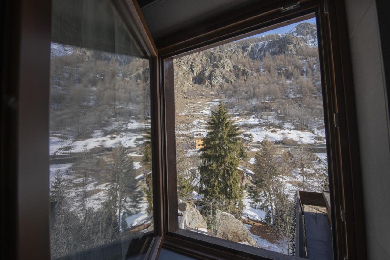 Hotel Rascard Valtournenche Exterior foto