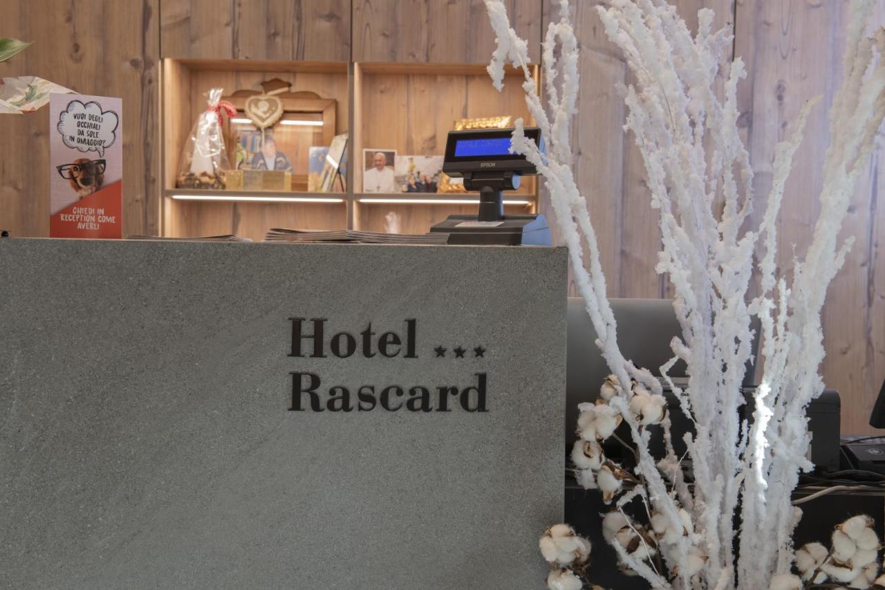 Hotel Rascard Valtournenche Exterior foto
