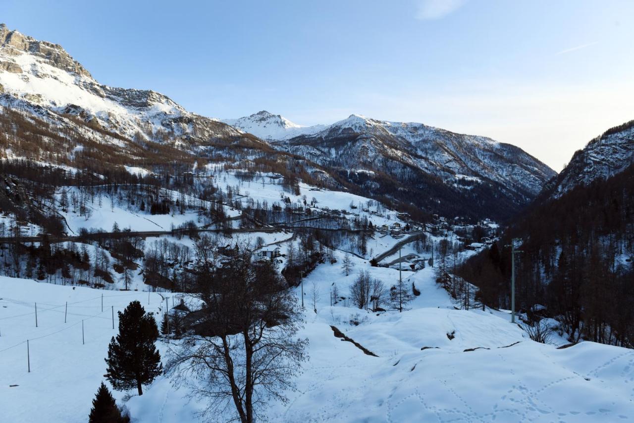 Hotel Rascard Valtournenche Exterior foto